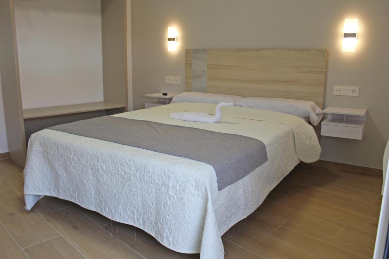 La Familia Hotel Santa Ana  ภายนอก รูปภาพ